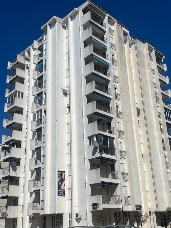Bar Center Studio Apartment Luaran gambar