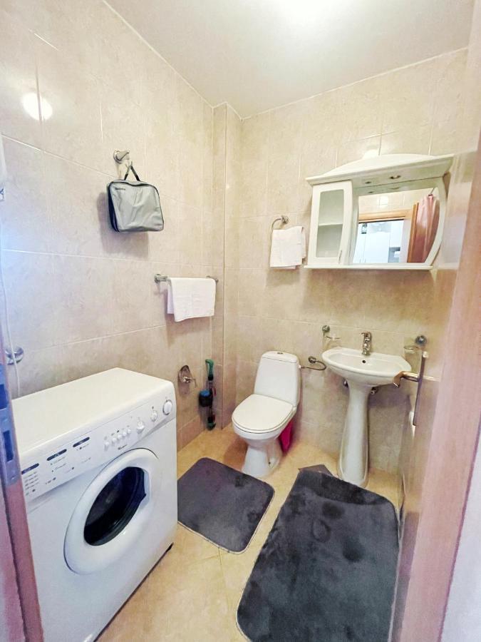 Bar Center Studio Apartment Luaran gambar
